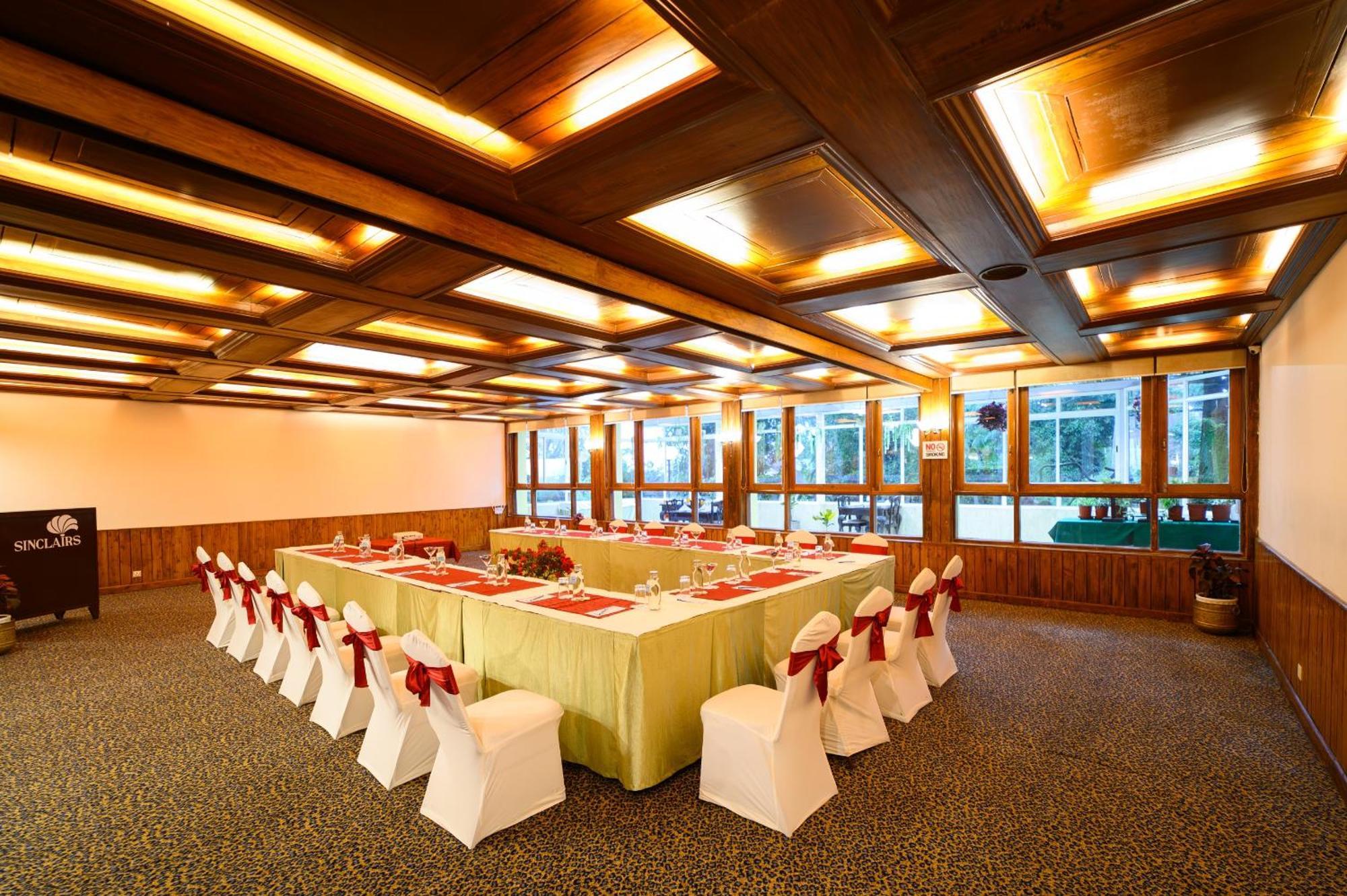 Sinclairs Darjeeling Hotel Darjeeling  Buitenkant foto